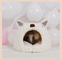 Load image into Gallery viewer, Plush Alpaca Cat Bed
